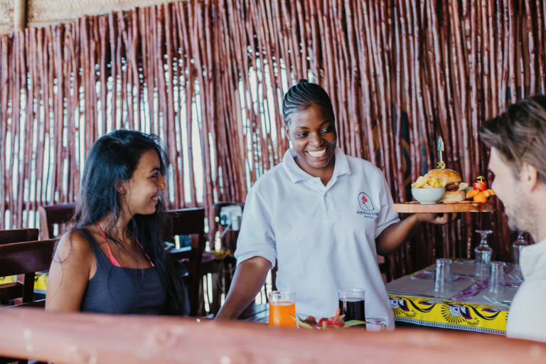 Food & Drinks 5, Aquelia Rose Hotel, Kusini