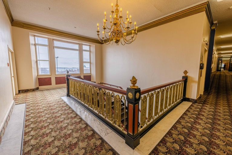 Bedroom 3, Prince Arthur Waterfront Hotel and Suites, Thunder Bay