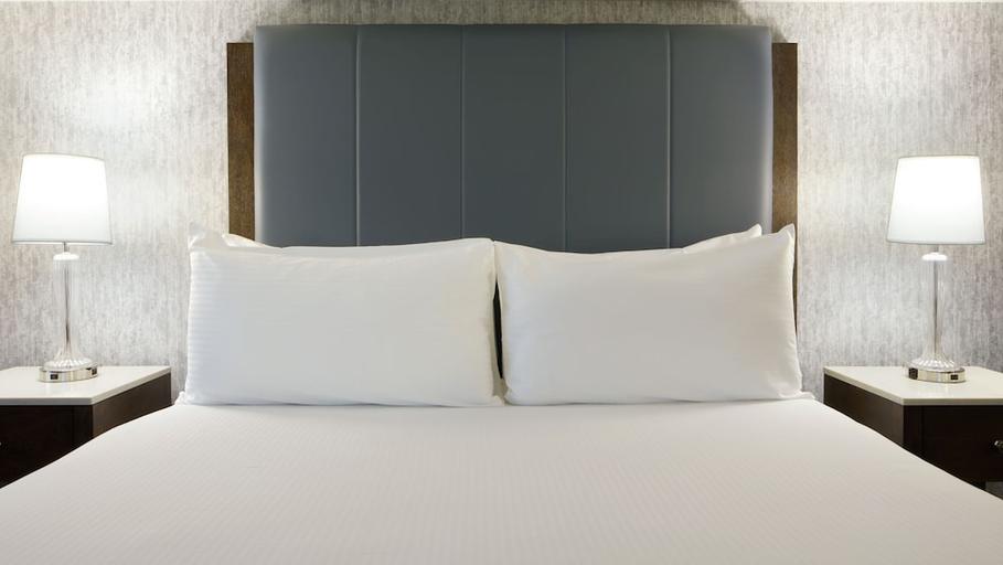 Bedroom 4, Silver Legacy, Washoe