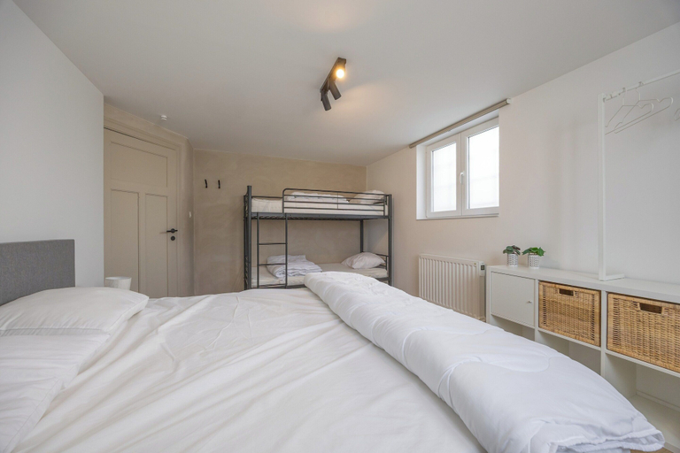 Room 4, Holiday Home in Middelkerke Near Beach, West-Vlaanderen