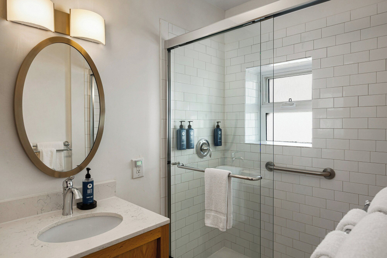 Bathroom 4, WorldMark San Francisco, San Francisco