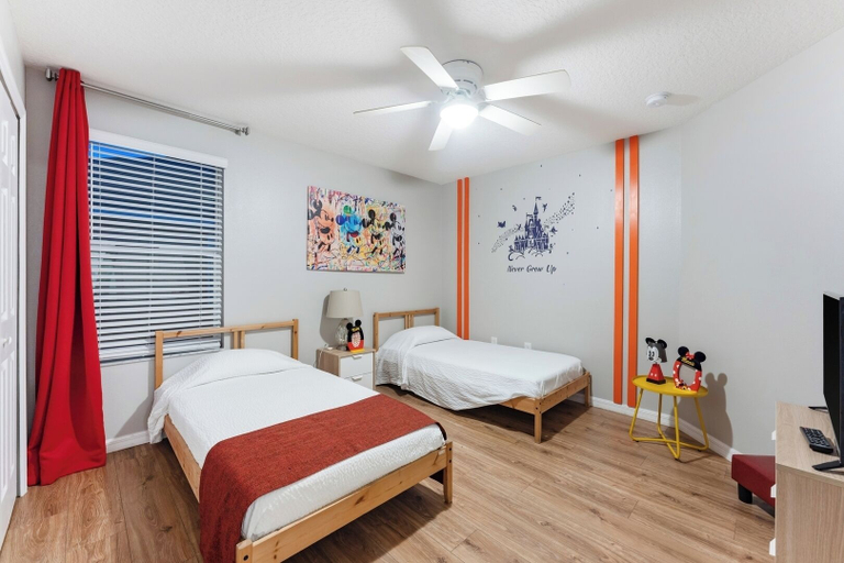 Bedroom 2, Spacious Pool Villa Near Disney Watersong FL, Polk