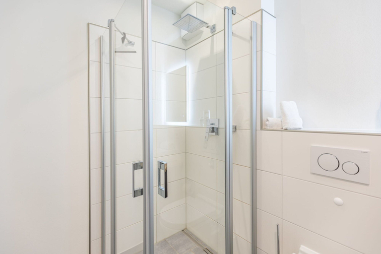 Bathroom 5, Luxusfewo auf Nordstrand am Meer, Nordfriesland