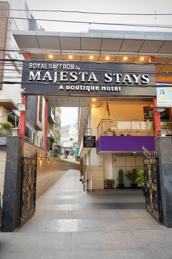 Exterior & Views 2, Hotel Royal Saffron By Majesta Stays, Delhi