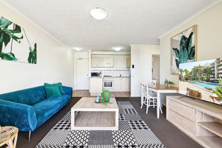 Living room 5, Inner-city 1-bed With Pool & Spa, Fortitude Valley