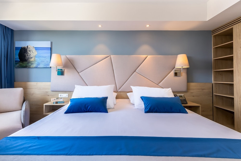 Bedroom 4, Valamar Diamant Hotel, Poreč