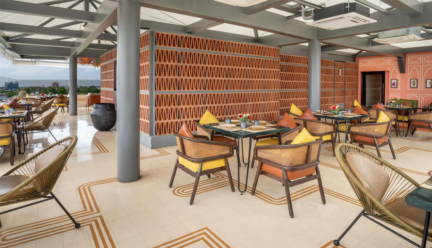 Food & Drinks 4, St. Marks Hotel Bengaluru, a member of Radisson Individuals, Bangalore