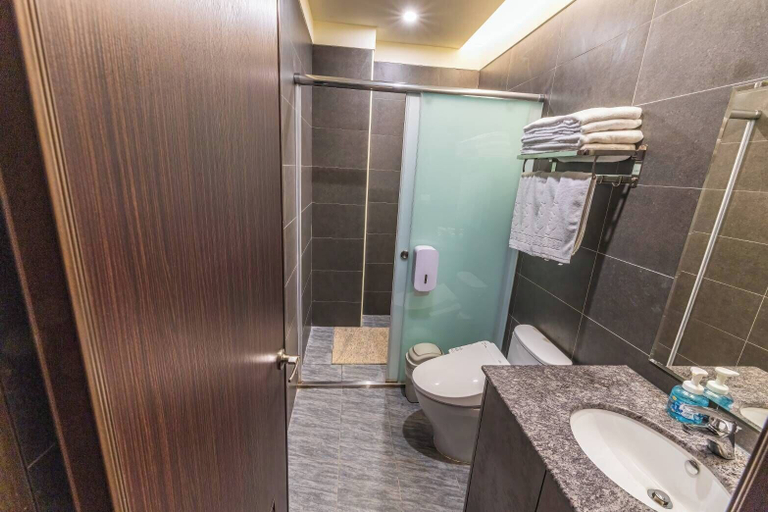 Bathroom 5, Chuanfu Shimen Hotel, Taoyuan
