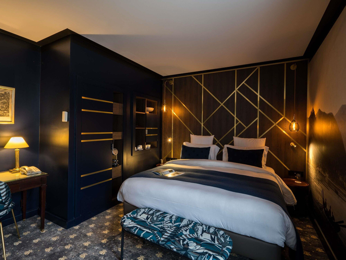 Bedroom 2, Aigle Noir Hotel Fontainebleau - MGallery Collection, Seine-et-Marne