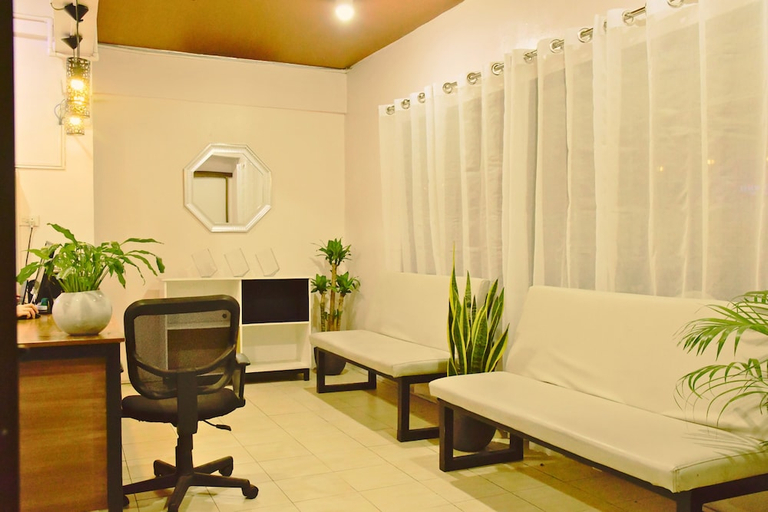 Others 4, Arzo Hotel Makati, Makati City