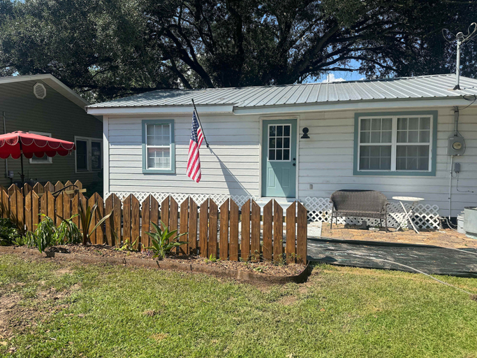 Front of property, Friendly Home Near Downtown UL - Fenced Yard, Lafayette