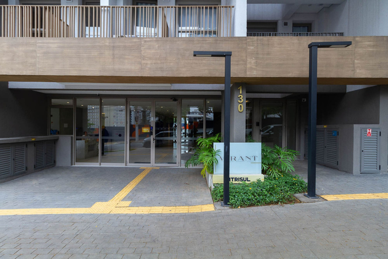 Room 4, Studio com Varanda a 280m do Metr Vila Madalena, São Paulo