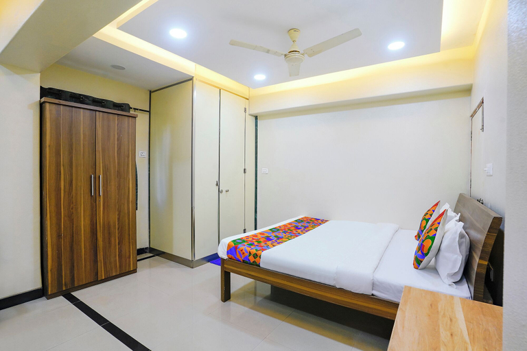 Room 4, Fabhotel Sheen Residences, Raigarh