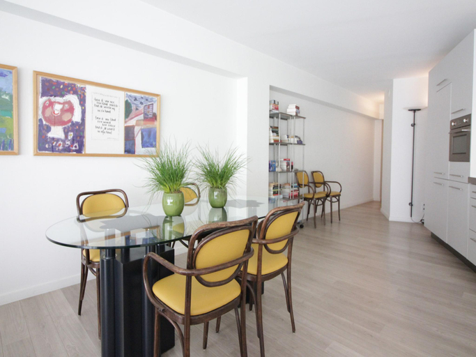 4, Apartment in Knokke near Driehoeksplein, West-Vlaanderen