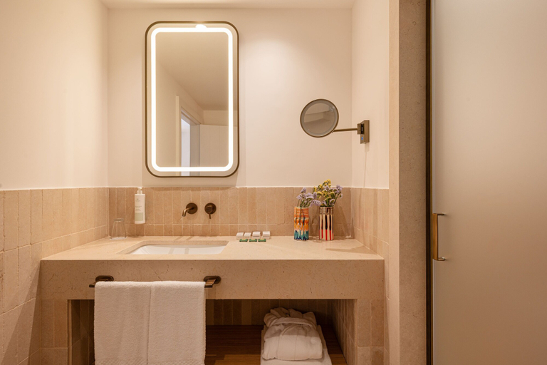 Bathroom 5, Ostuni a Mare, Brindisi