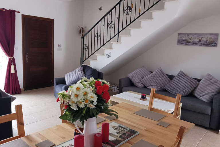 Others 5, Beautiful 2-bed House in Mandria, Paphos