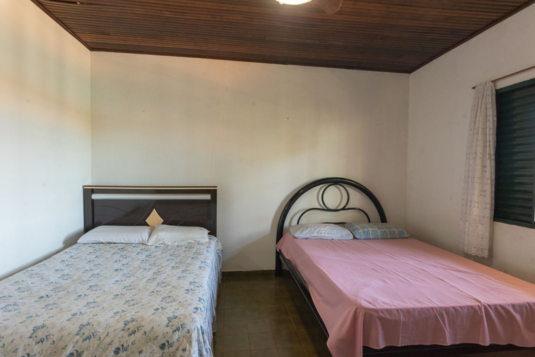 Room 3, Casa de Campo com Piscina e Lareira em Bragan a, Bragança Paulista