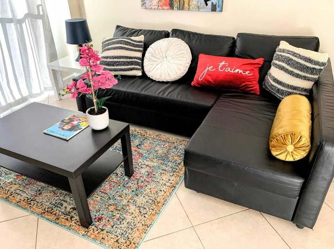 Living area 2, I Love It Coral Way Apartments, Miami-Dade