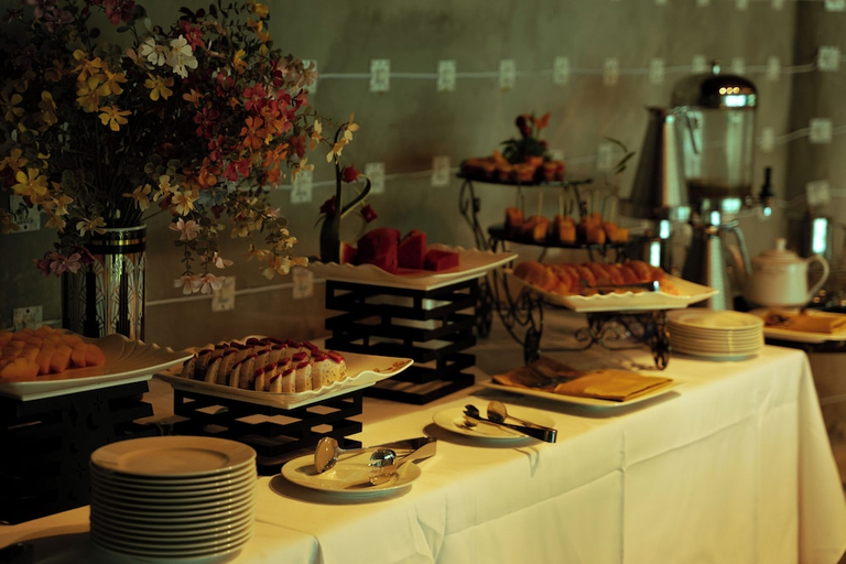 Food & Drinks, Legacy Hill Resort & Villas, Lương Sơn
