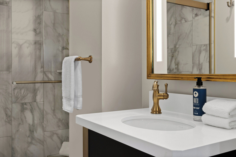 Bathroom 5, Inn At The Opera, San Francisco