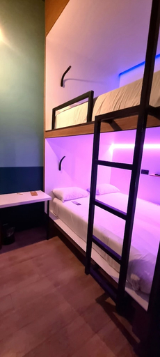 Bedroom 4, Polynesian Cabins by Kon Tiki