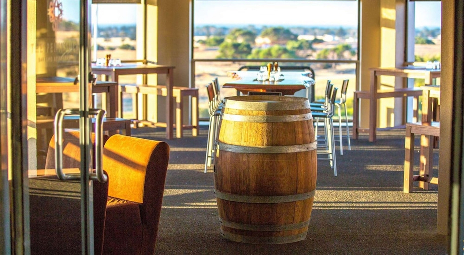Food & Drinks 5, Lady Bay Hotel, Yankalilla
