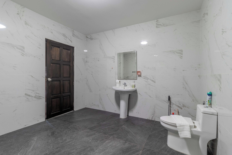 Bathroom 4, 3BR Close to Phuket's Best Beaches V245, Pulau Phuket