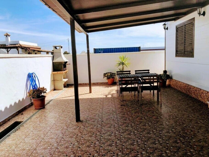 Exterior, Chalet en el Palmara para familias, Cádiz