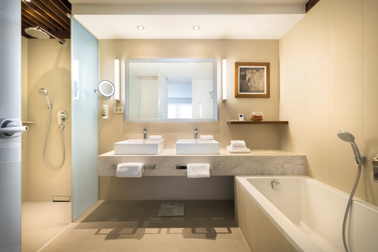 Bathroom 4, President Hotel, Valamar Collection, Dubrovnik