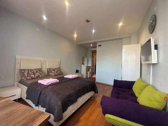 Bedroom 4, MyMoon Residence, Beyoğlu