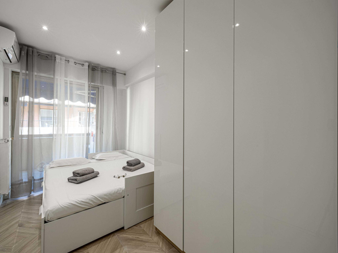 Bedroom 2, Gorgeous apartment - Near Beach - 2BR/6p, Alpes-Maritimes