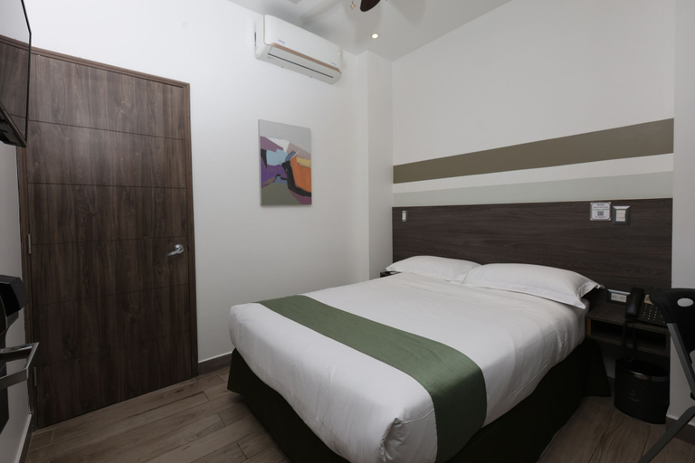 Bedroom 4, Hotel Cultura Plaza, San José