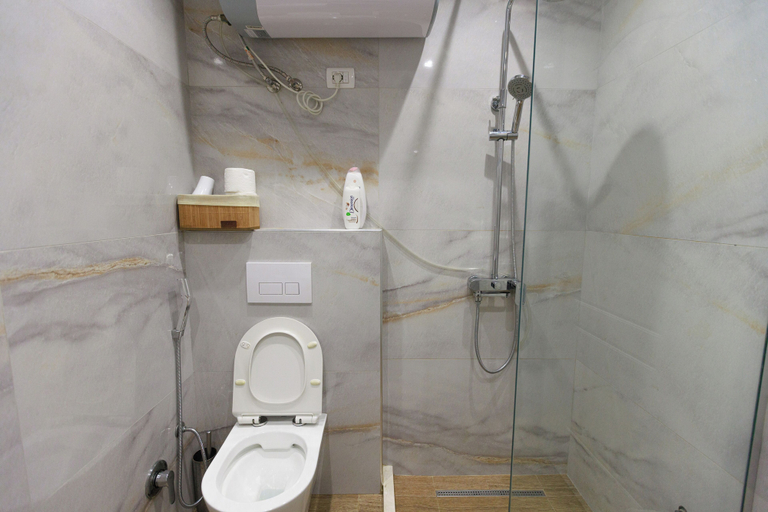 Bathroom 4, Syncron Urban City Centre, Tiranës