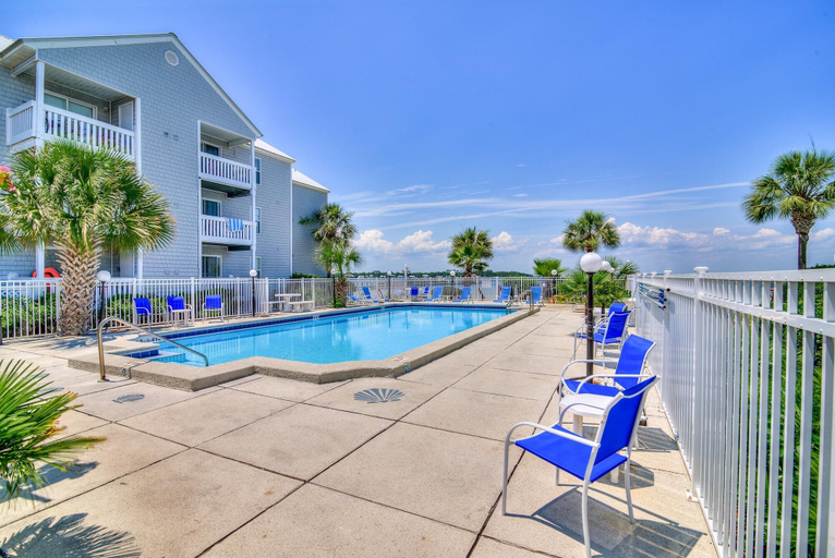 Sport & Beauty 5, Hermitage By The Bay 305, Okaloosa