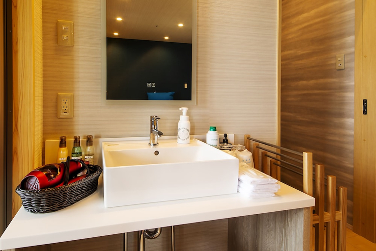 Bathroom 4, Resort Hotel Mihagi, Hagi