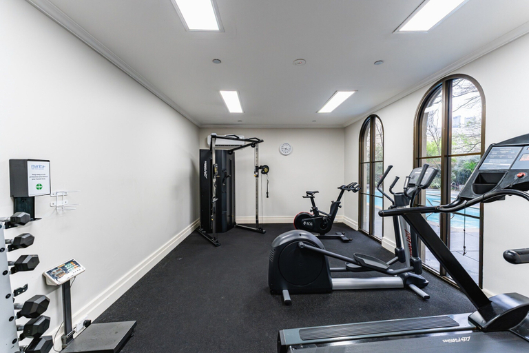 Fitness facility, Chic 1-bed in East Melbourne With Gym & Pool, Melbourne