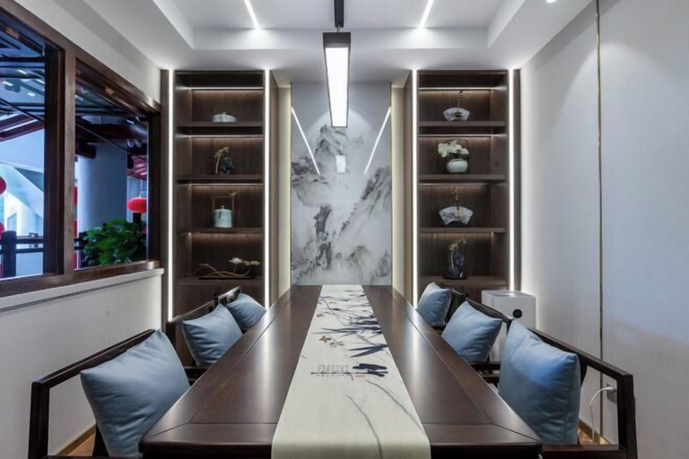 Bedroom 2, Landmark Towers Hotel, Beijing