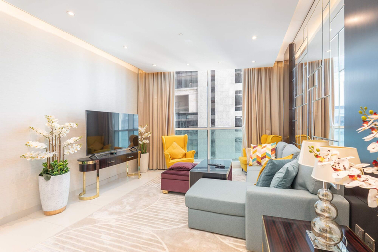 Room 3, Spacious and Modern 3 Bedroom Perfect for Family, Dubai
