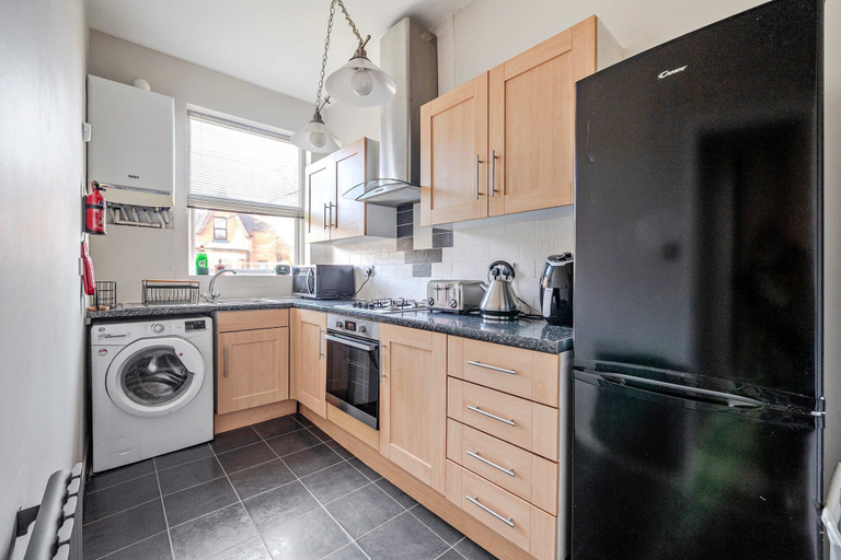 Room 4, Cosy Apartment in Stunning Didsbury, Manchester