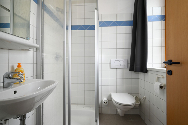 Room 5, Schmitten 27 - Room 11 200m From ski Lift, Zell am See