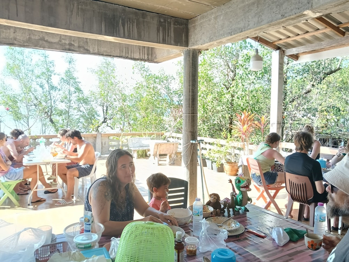 Food & Drinks 4, Mhontong Homestay, Ao Luk