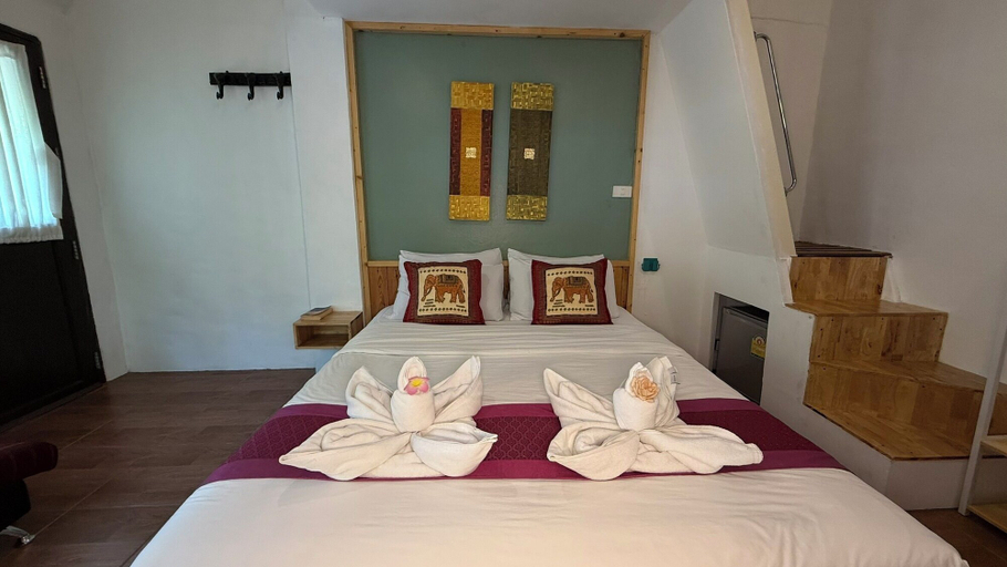 Bedroom 2, Pai Vintage Garden Resort, Pai