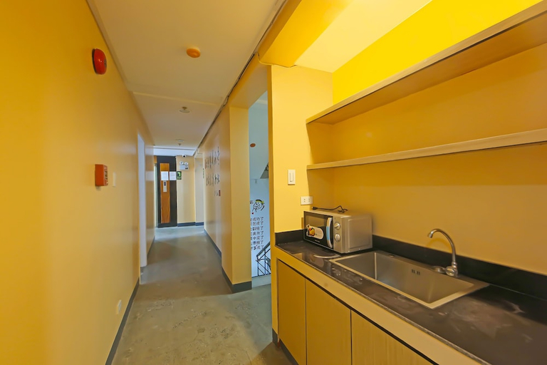 Public Area 2, Loveness Apartelle, Pasay City