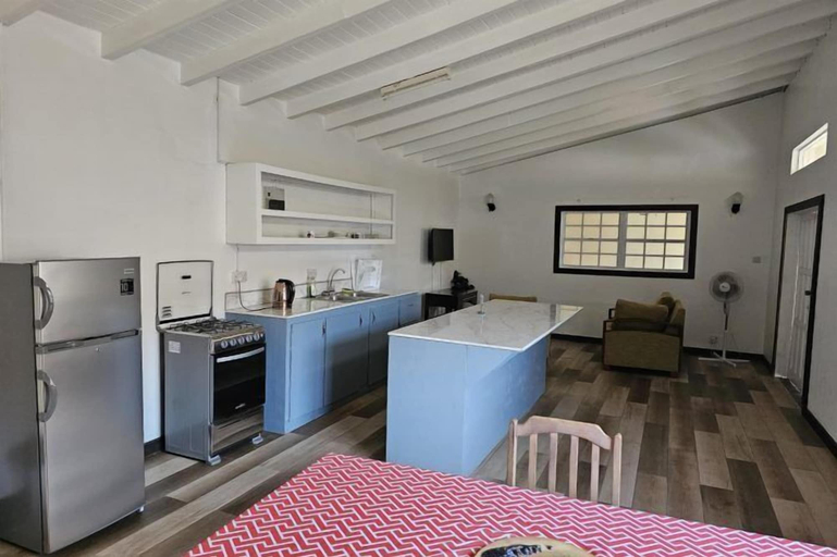 Others 4, Wave Crest Suites