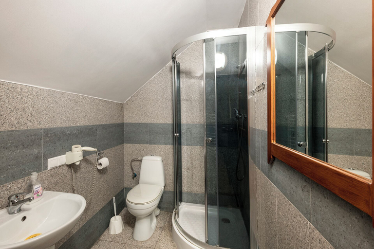 Bathroom 4, Tarnovsky Hotel, Resort & SPA, Ostrowiec