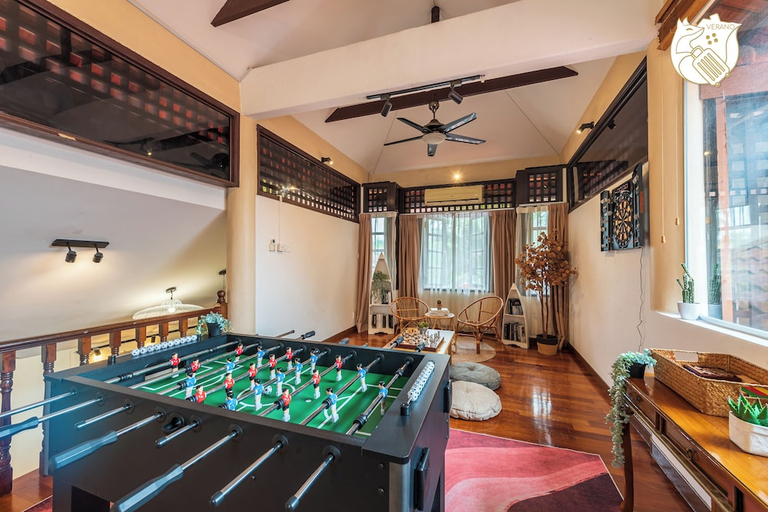 Food & Drinks 4, 1km to KLCC 6R5B Private Pool Bungalow, Kuala Lumpur