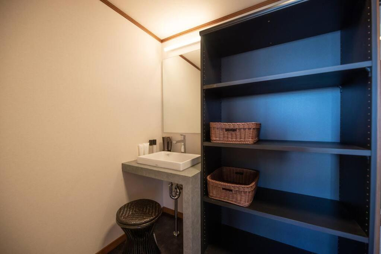 Bathroom 3, SUNSET OCEAN VIEW VACATION VILLA BLUE LAGOON, Numazu
