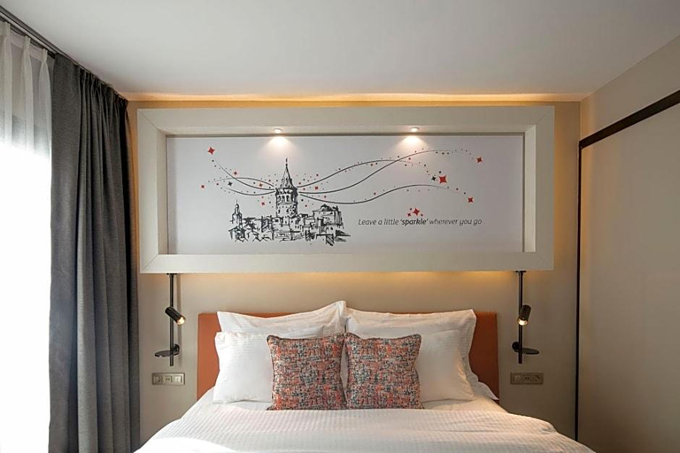 Bedroom 2, Sparkle Hotel, Şişli