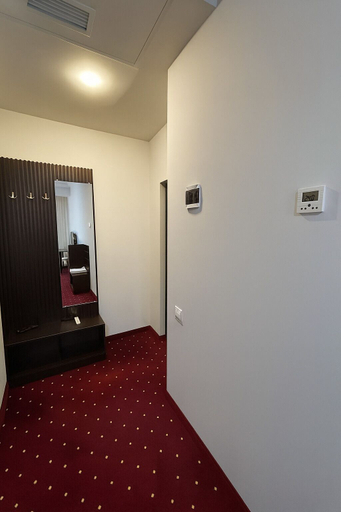 Bedroom 3, Anga Yerevan Hotel, Yerevan