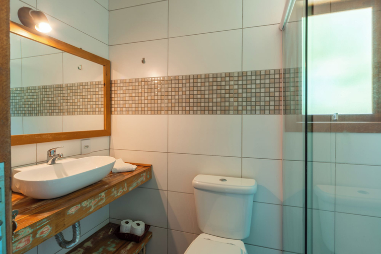 Bathroom 4, Coração da Terra Praia do Rosa, Imbituba